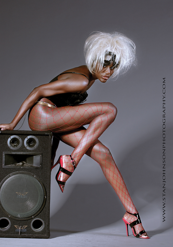 Noleet Rice - Stylista