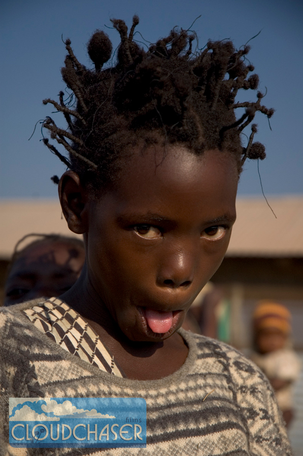 David Mallin - Young girl about to repatriate to Angola