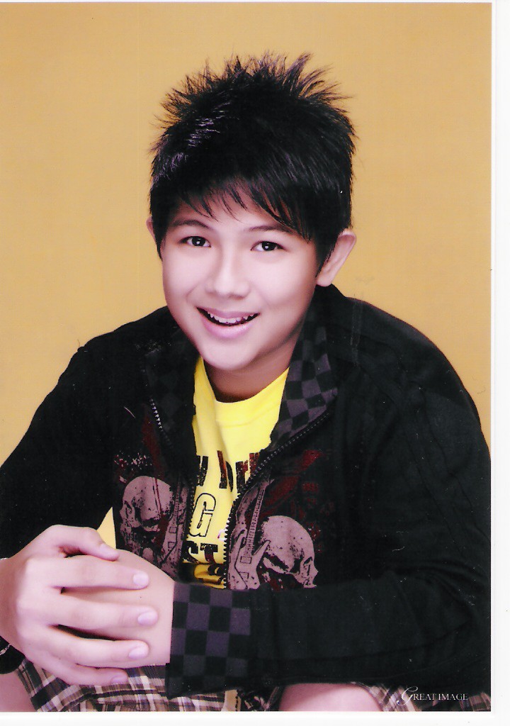 Mark Arjee "RG" Molines