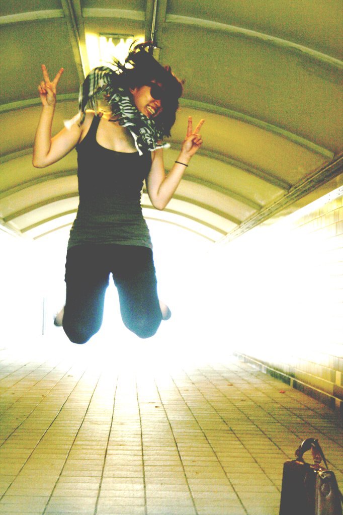 Veena - JUMP!