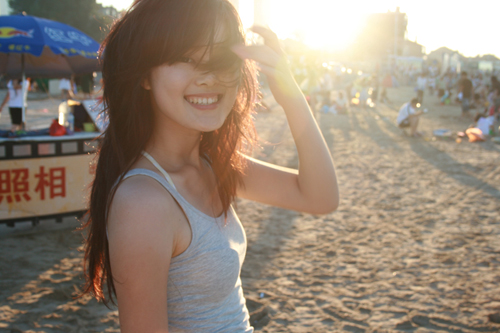 陈宇              Aamina