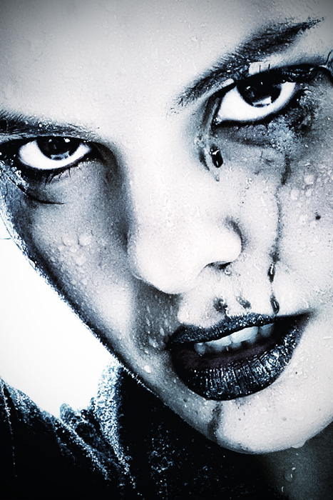 Kreative Kris - Wet Makeup