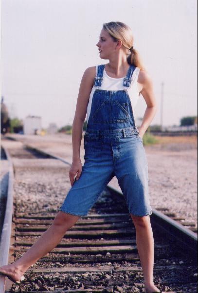 Allison Lee - Railroad