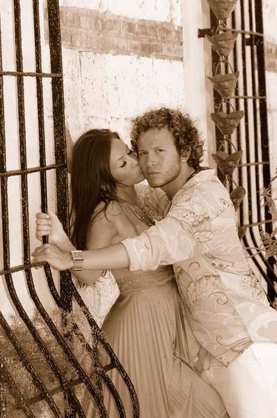 wendy cayenne - Honeymoon Advertisement