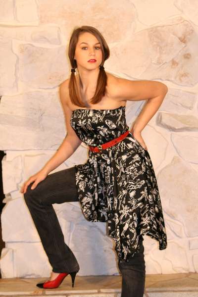Molly - Black White and Red