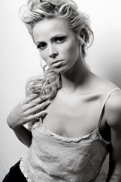 Noelle - Sexy n' Classy