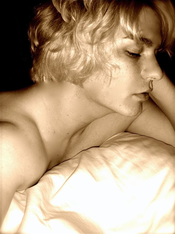 linden tyler - Head shot