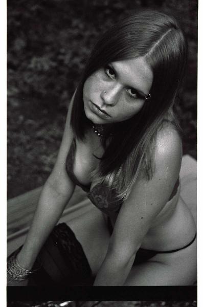 Angela Vengeance - you talking to me? stud?