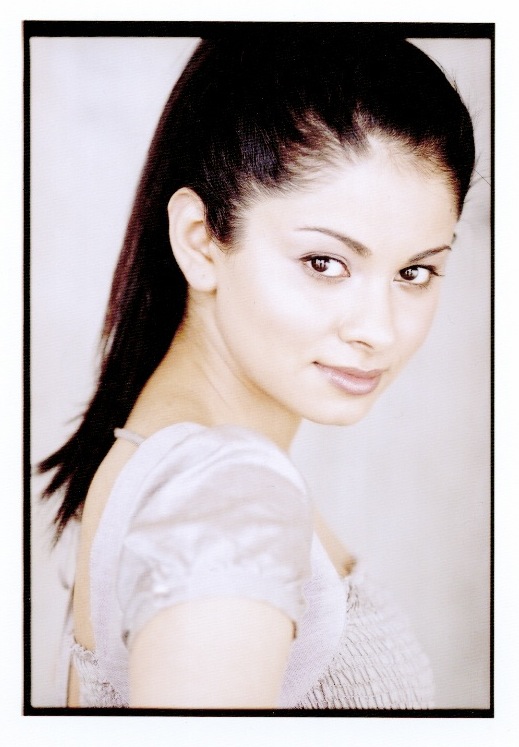 Zara Durrani - headshot