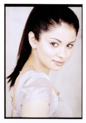 Zara Durrani - headshot