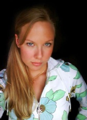 Jen - Giles Flower Hoodie