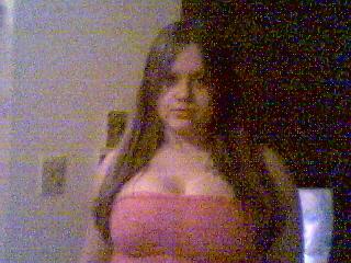 Holly - holly in pink outfit