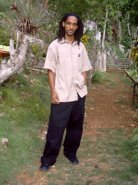 Yalus - stepping out