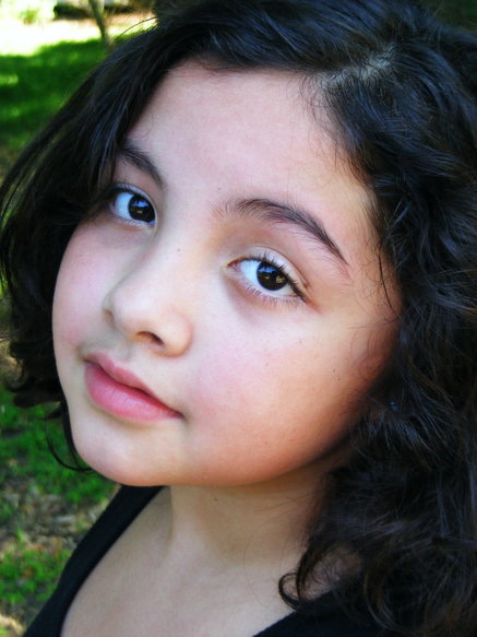 Shayla - Natural look without make-up