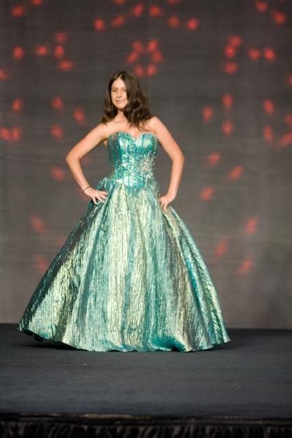 Sweet Lola - Cleveland Women's Show 2009