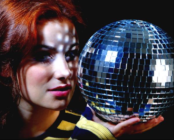 Meri - mirror mirror