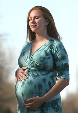 LauraOlene - First Pregnancy at 7 or 8 months