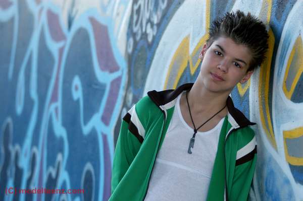 Justin - Modern Art 2