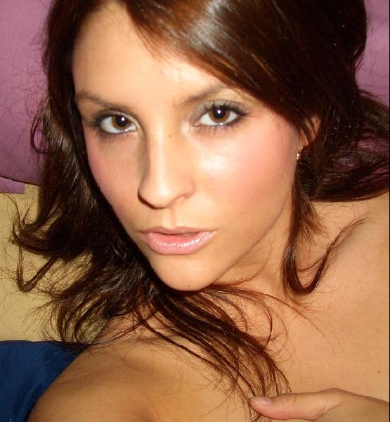 Niki Leah
