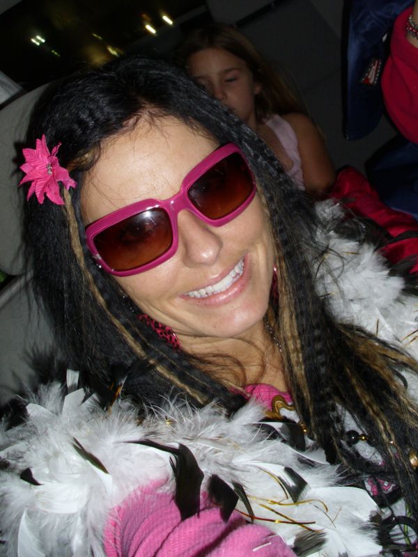 Mandi - PARTY GIRL