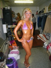 missy - bikini contest