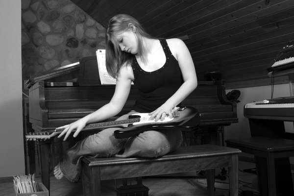 Melanie Wildt - Me and My Guitar