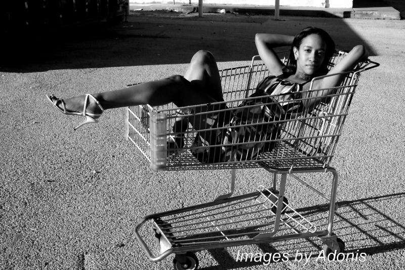 Caramel - Shopping for sexy