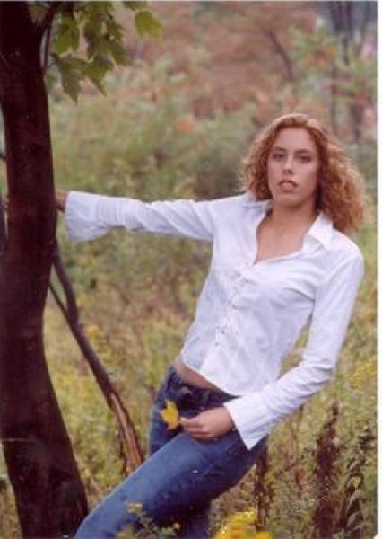 Marisa Lynn - Outdoors