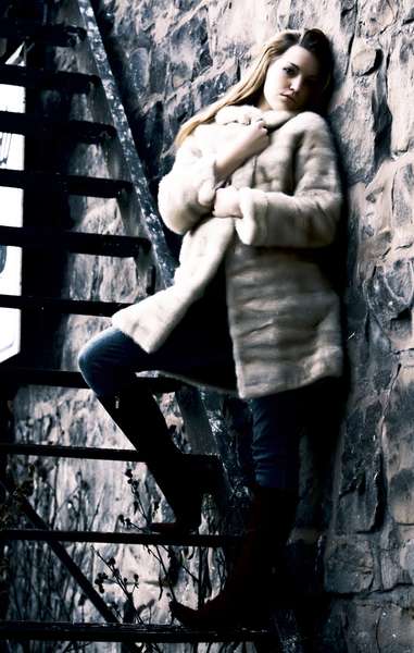 AngelEyes - Fire Escape