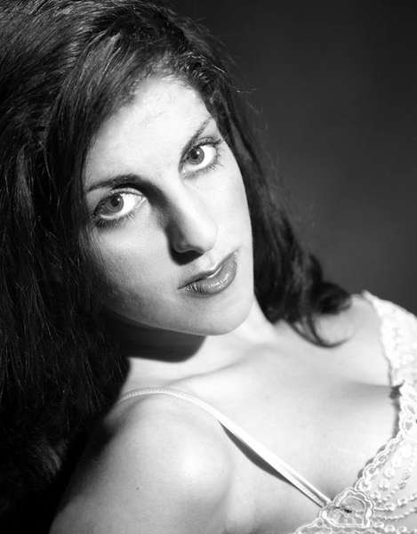 Alaria - Oldies headshot