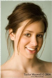sarah wright