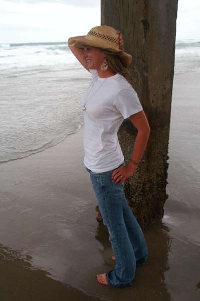 Kristina Sellars - Quiet Walk on the Beach!