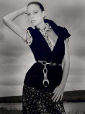 Tiffeni - 5 of 5 fashion spread