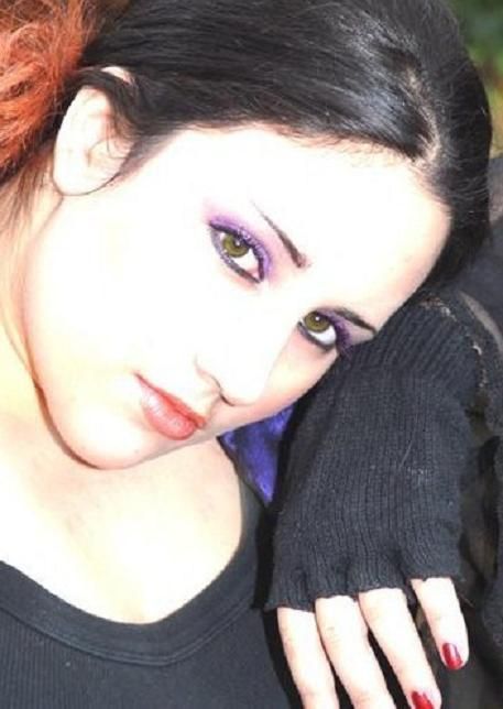 -EM-J- - HEADSHOT