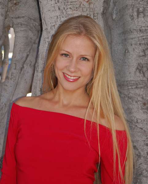 Dominika - Smile