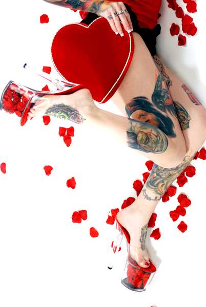 Mizuz Inkaholik - Happy Valentines Day