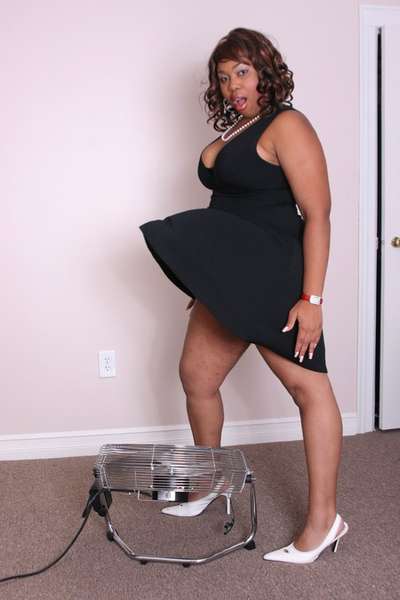 JAZZEY_JAZZ - SEXY AND CLASSY