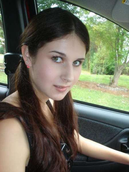 Annette L'amour
