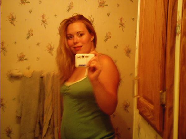 Proudmommy3988 - Trying to look good after my pregnancy