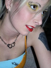 JENI EMMONS - EXTREME CLOSE UP