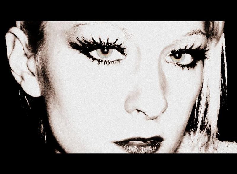 Leah Bell - edited pic