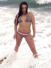 Elyse - Getting wet!