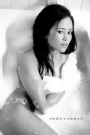 Lorie Lee - Bathtub