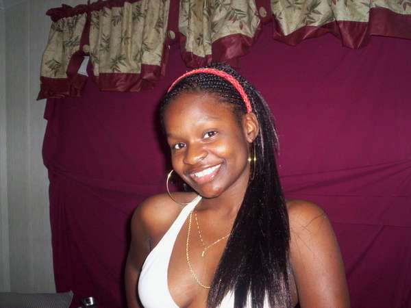 Ms. Jaye - Pretty In White