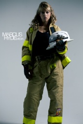 Carrie Mac
