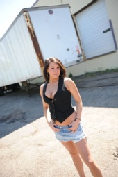 Kitty Marie - Full Body