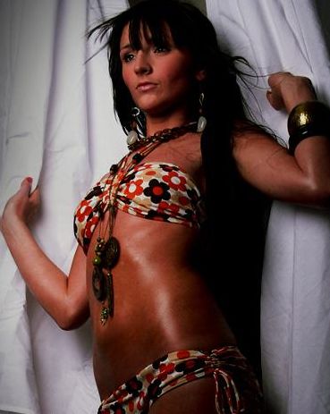 Sarah Lou - Bikini Shoot