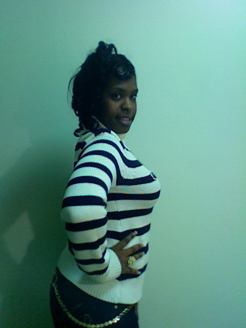 Monee - stripes
