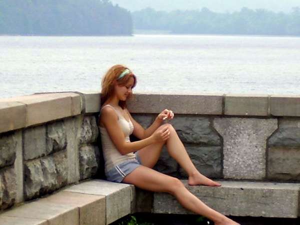 Jo Tink - He Loves Me, He Loves Me Not