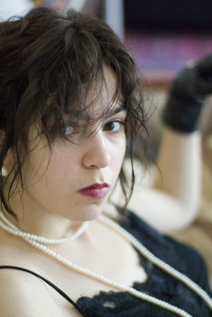 Ryoukai Chang - Messing with strong hair/make up